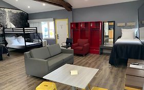 Super 8 By Wyndham Sturbridge